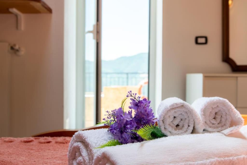*La Casa Del Conte* Villa Sestri Levante Bagian luar foto